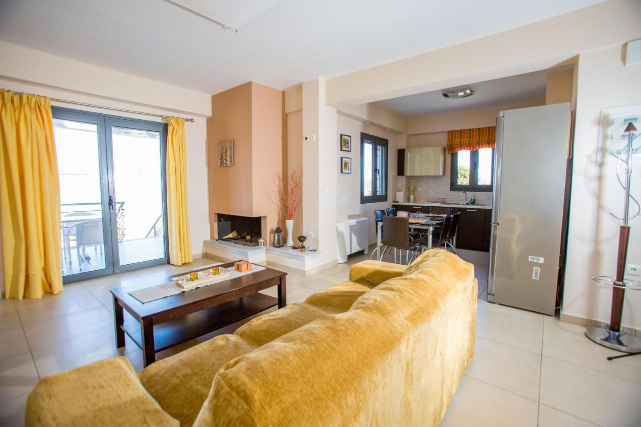 Raise Luxury Villas With A Great Sea View Of Astrosオリニ・メリゴウ エクステリア 写真