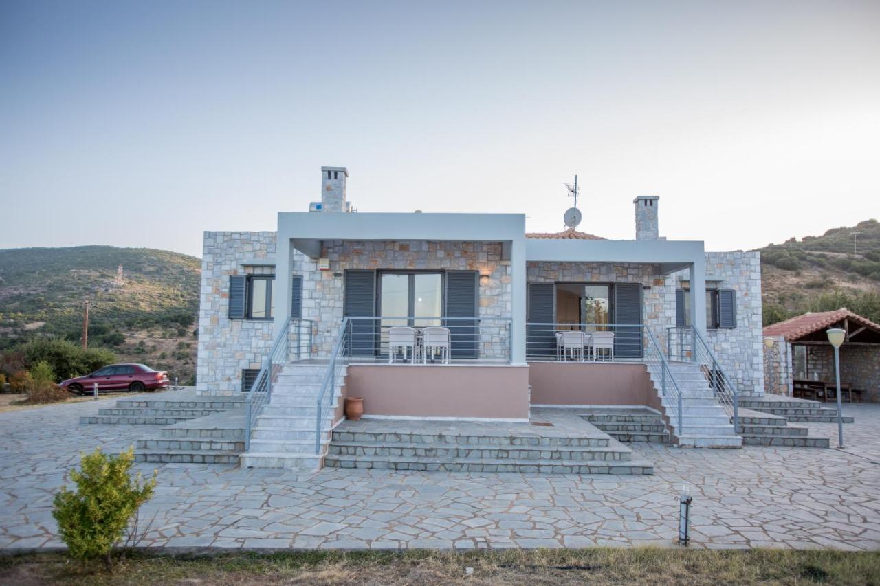 Raise Luxury Villas With A Great Sea View Of Astrosオリニ・メリゴウ エクステリア 写真